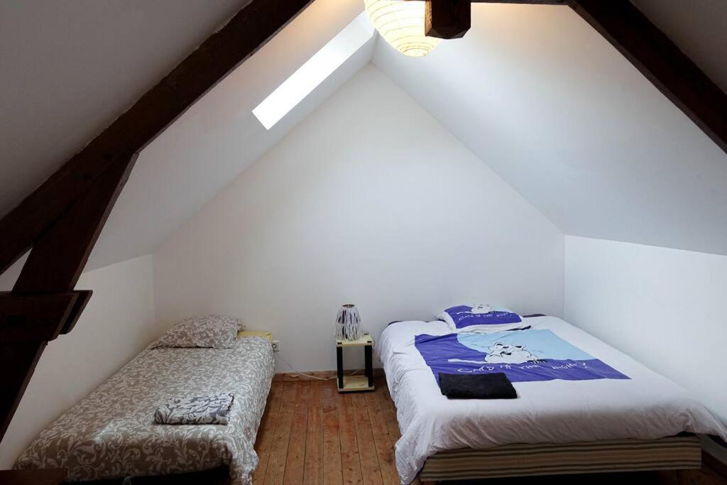 Gite Au Coeur D'Une Residence D'Artiste Saint-Aubin-de-Bonneval Экстерьер фото